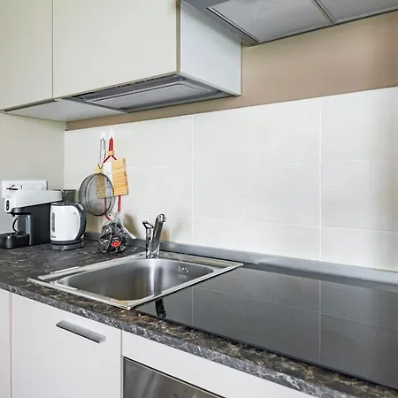 Smart - Moderno E Accogliente Con Terrazza Апартаменты Реджонель-Эмилия