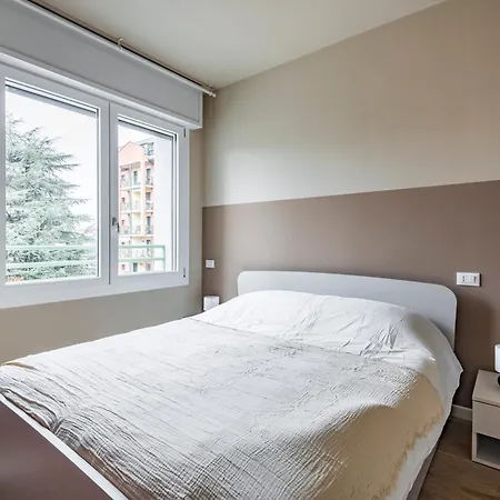 Apartament Smart - Moderno E Accogliente Con Terrazza Reggio nell'Emilia
