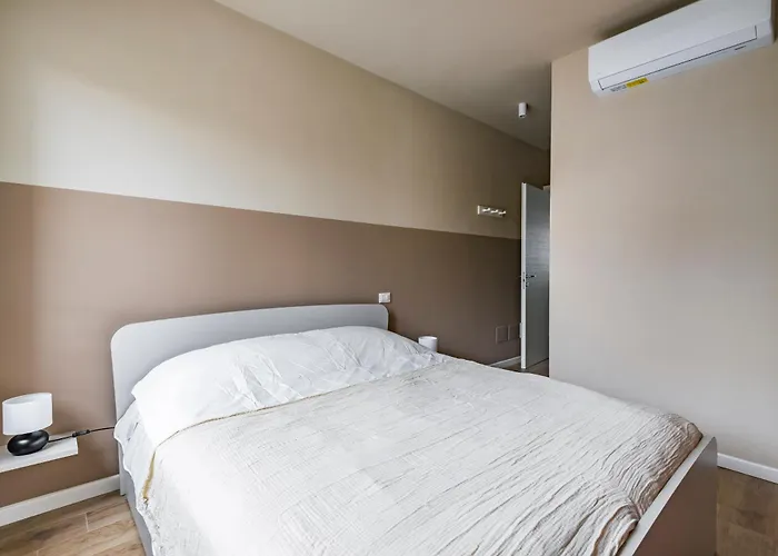 Smart - Moderno E Accogliente Con Terrazza * Реджонель-Эмилия